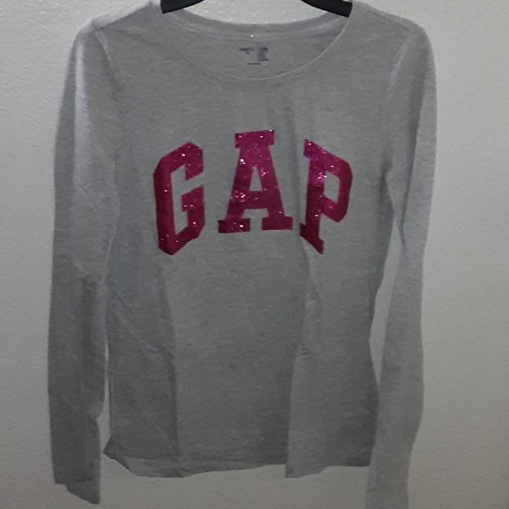 Grey gap long sleeve